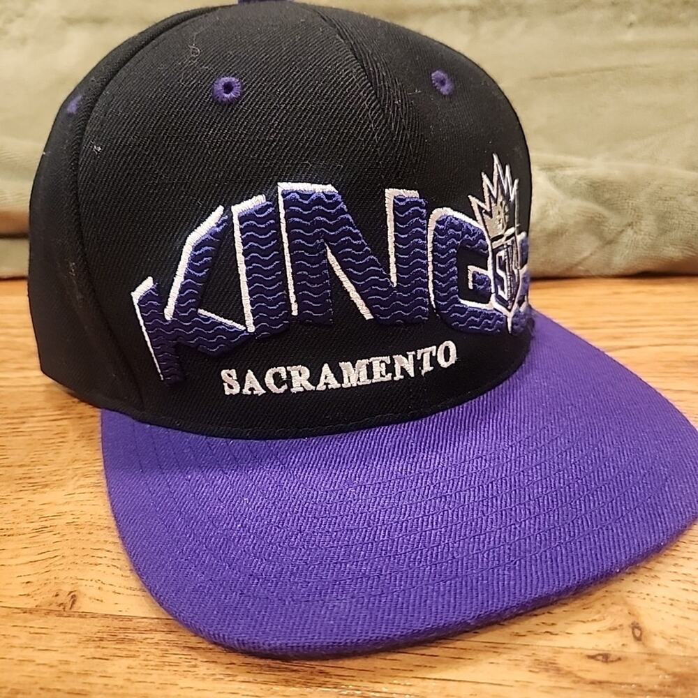 Men's Mitchell & Ness Black Sacramento Kings Hardwood Classics Script 2.0